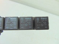 IVECO EuroCargo 120E21 03 PRZEKAŹNIK PRZEKAŹNIKI