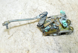 MITSUBISHI CANTER 3.3 TD 95r ZAMEK DRZWI LEWY PRZÓD