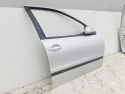 SEAT LEON I 1.9 TDI 04r DRZWI PRAWY PRZÓD 5D SREBRNE L57N