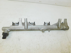 BMW F20 120i LIFT LCI 2018r 5D LISTWA WTRYSKOWA 7639979