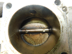 SKODA OCTAVIA I 1.6 97r PRZEPUSTNICA 408237111012