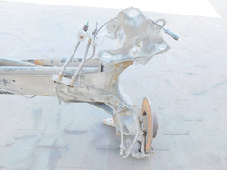 RENAULT SCENIC II 1.5 DCI  BELKA TYLNA KOMPLETNA 