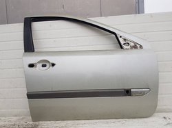 RENAULT LAGUNA II 2002r KOMBI DRZWI PARWY PRZÓD 