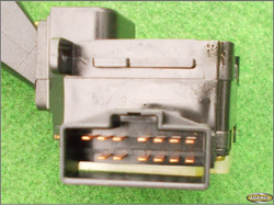 HYUNDAI COUPE 2003r - PRZEŁĄCZNIK WYCIERACZEK