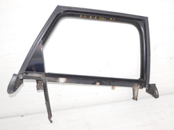 AUDI A4 B6 1.9TDI 03r RAMKA SZYBY DRZWI TYŁ PRAWY
