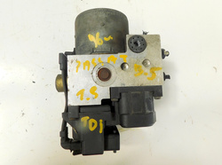 VW PASSAT B5 1.9 TDI 98r POMPA ABS 0265216411 0273004132