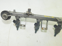 BMW E39 2.5 96r LISTWA WTRYSKOWA WTRYSKIWACZE 