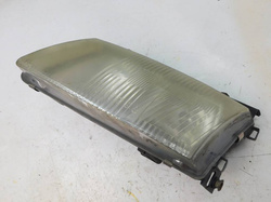 VW PASSAT B5 1.6 97r - LAMPA LEWY PRZÓD