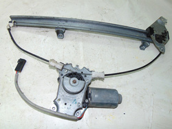 NISSAN PRIMERA P11 1,6 99r PODNOŚNIK PRAWY PRZÓD