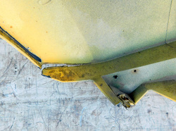 RENAULT KANGOO II 1.5 D 08r BŁOTNIK LEWY PRZÓD