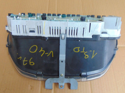 VOLVO V40 1.9TD 97r LICZNIK ZEGARY