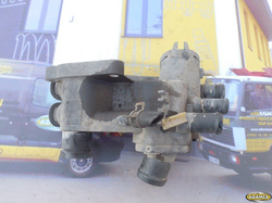 SEAT CORDOBA I 1.4 8V 94r - ZAWÓR