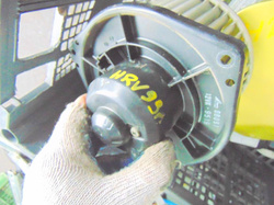 HONDA HRV HR-V I 99r WENTYLATOR DMUCHAWY NAWIEWU