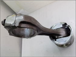 IVECO EuroTech 440KM 2001r - TŁOK Z KORBOWODEM