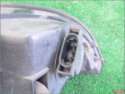 CHRYSLER CIRRUS 2.5 V6 1997r - LAMPA PRAWA PRZÓD