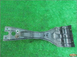 HYUNDAI TERRACAN 02r WZMOCNIENIE POPRZECZKA PRZÓD