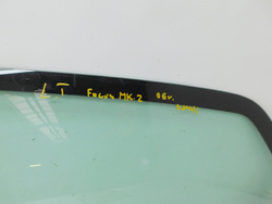  FORD FOCUS Mk2 06r KOMBI SZYBA KAROSERYJNA LEWY TYŁ 