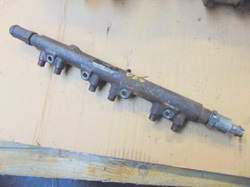 IVECO EuroCargo 120E21 LISTWA WTRYSKOWA 0445226018