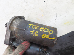 SEAT TOLEDO II 1.6 2002r ROZRUSZNIK