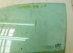 CHEVROLET SPARK MATIZ M200 0,8L 2007r SZYBA LEWY PRZÓD