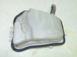 BMW E46 LCI 03r ZBIORNICZEK SPRYSKIWACZY TYŁ KOMBI