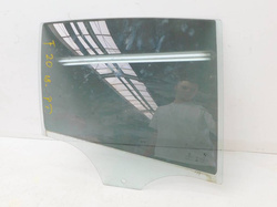 BMW F20 120i LIFT LCI 2018r 5D SZYBA DRZWI PRAWY TYŁ 