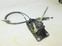 VOLVO V40 1.9DCI 2001r LEWAREK WYBIERAK BIEGÓW