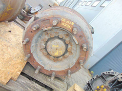 IVECO MAGIRUS 260-30 05r PIASTA PRZÓD LEWY R22.5