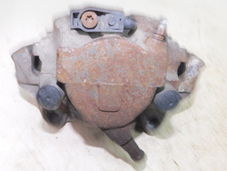 MERCEDES W210 LIFT KOMBI 2.7 01r ZACISK HAMUCOWY PRAWY PRZÓD