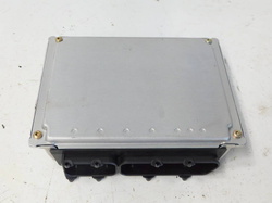 VW PASSAT B5 1.8 97r KOMPUTER 8D0907558F