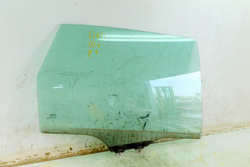 HONDA CIVIC VII 1.4 02r SZYBA DRZWI PRAWY TYŁ