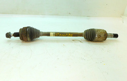 MERCEDES ML W163 2.7CDI 00r PÓŁOŚ LEWY TYŁ