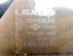 LEXUS RX 300 2001r 4X4 97-03 SZYBA KAROSERYJNA PRAWY TYŁ TRÓJKĄT 