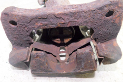 HONDA JAZZ II 1.3 2003r ZACISK HAMULCOWY PRAWY TYŁ 