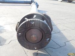 ATEGO 1017 4.2 00r - WAŁ NAPĘDOWY 135CM