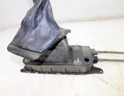 SKODA OCTAVIA II 2005r WYBIERAK LEWAREK LINKI ZMIANY BIEGÓW 6 BIEGÓW 