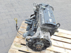 FORD FOCUS Mk1 1.6 16V 99r SILNIK P98MF 6007