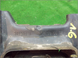 VOLVO C30 1.6 benz 06-12  PODUSZKA SKRZYNI LEWA