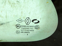 RENAULT KOLEOS I 2.0D 09  SZYBA KAROSERYJNA LEWY TYŁ