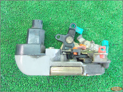 CHRYSLER CIRRUS 1997r -  ZAMEK DRZWI LEWY PRZÓD