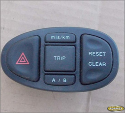 JAGUAR S-TYPE 3.0 V6 99r - PRZEŁĄCZNIK AWARYJNYCH