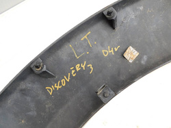 DISCOVERY III L319 04r NAKŁADKA BŁOTNIKA TYŁ LEWY