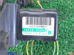 SUZUKI GRAND VITARA 02r CZUJNIK UDERZENIOWY PRAWY