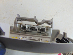 CITROEN C5 I 2.0  01r HB LAMPKA KABINY