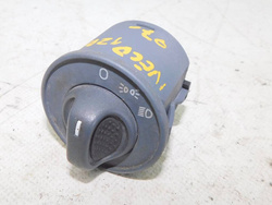 IVECO EUROCARGO 120EL18 02-08 WŁACZNIK PRZEŁĄCZNIK ŚWIATEŁ 