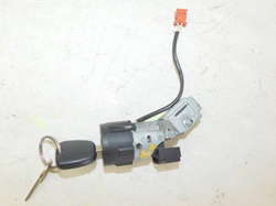 PEUGEOT 407 1.6 HDI 2006r STACYJKA Z KLUCZYKIEM 