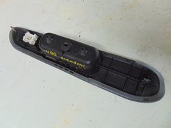  TOYOTA AVENSIS T22 00r PANEL PRZEŁĄCZNIK LEWY TYŁ