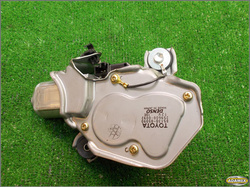 TOYOTA AVENSIS T25 04 HB SILNICZEK WYCIERACZKI TYŁ