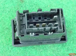 RENAULT MAGNUM AE 02r  PRZEŁĄCZNIK RADIA GŁOŚNIKÓW