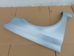 RENAULT LAGUNA II 1.9 DCI 02r BŁOTNIK PRAWY PRZÓD